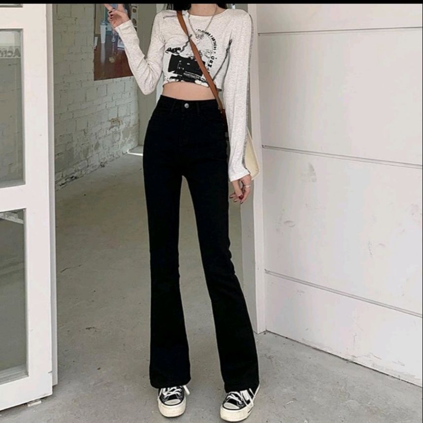 Quần jean nữ ống loe trơn basic, Chất Jean Co Giãn thoải mái vải mềm chuẩn xịn - RÒM93 BOUTIQUE