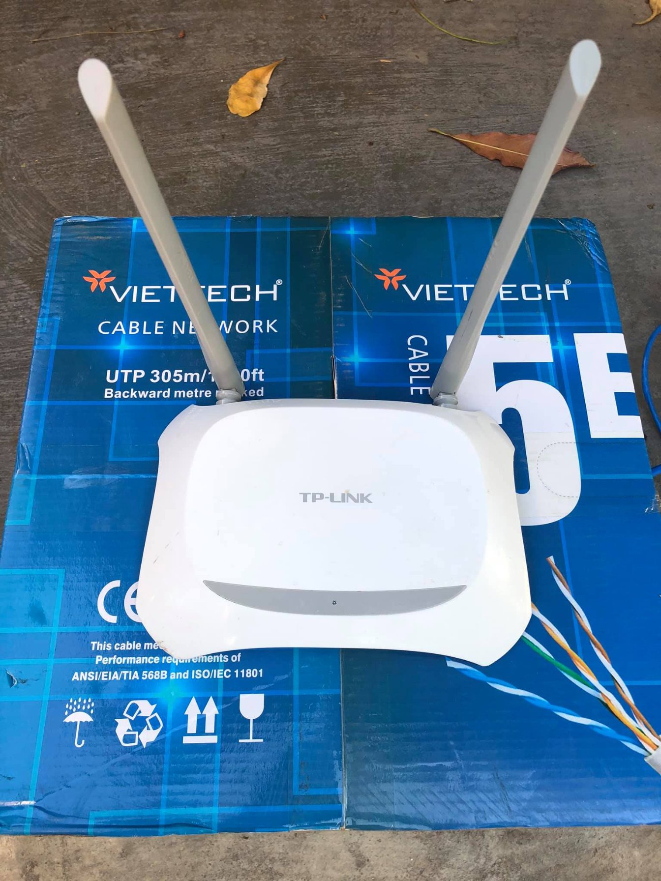 Bộ Phát Wifi TPlink, Modem Wifi TPLink 842N 2 râu LIKE NEW 95% chuẩn tốc độ 300 Mbps phát sóng khỏe, Cục phát wifi, Bộ kích sóng wifi - BH 6 Tháng