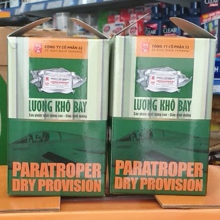 2 hộp lương khô (bay + B702)