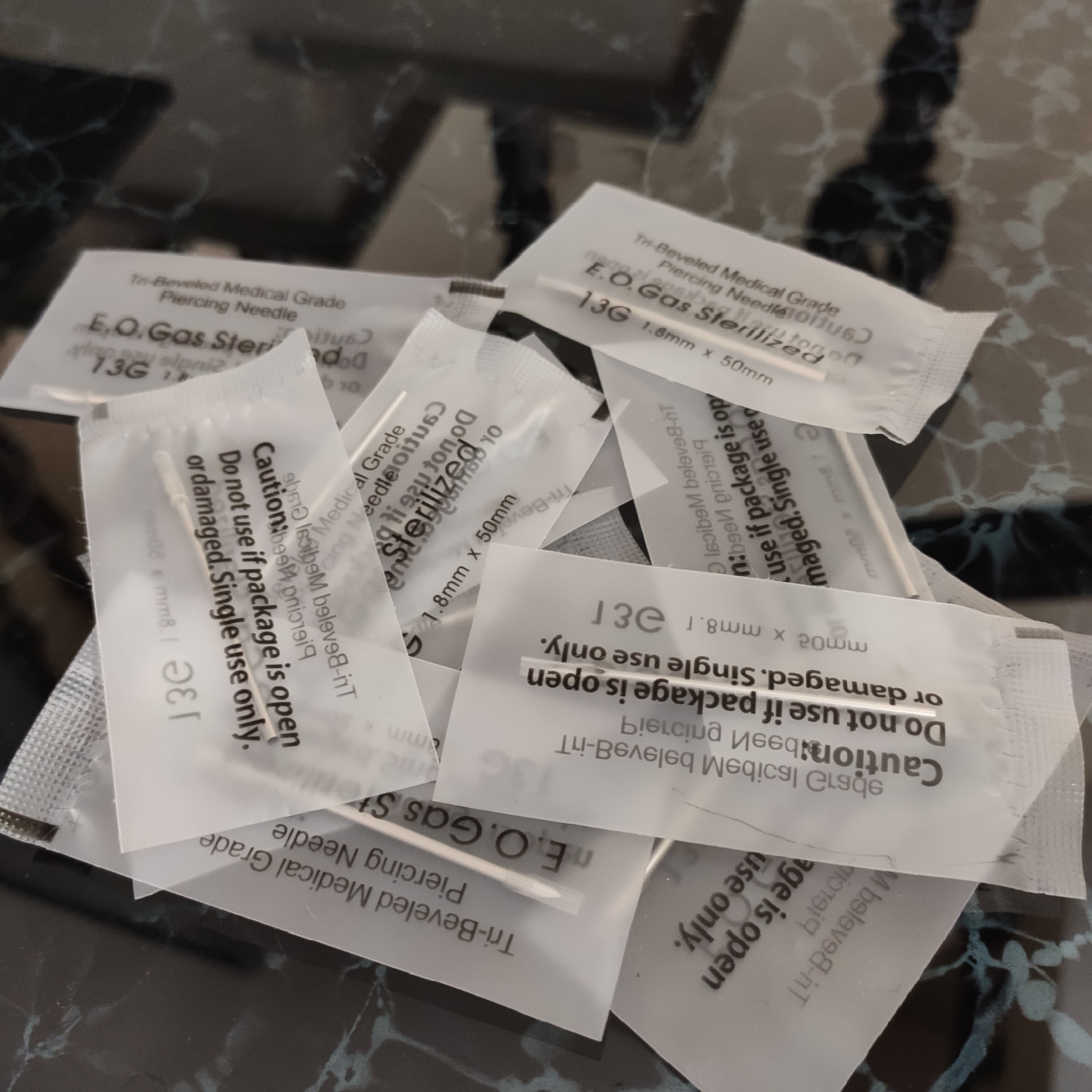 Kim sỏ khuyên size 13G