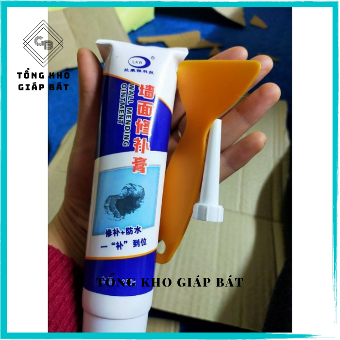 Keo vá tường màu trắng tặng kèm gạt vàng
