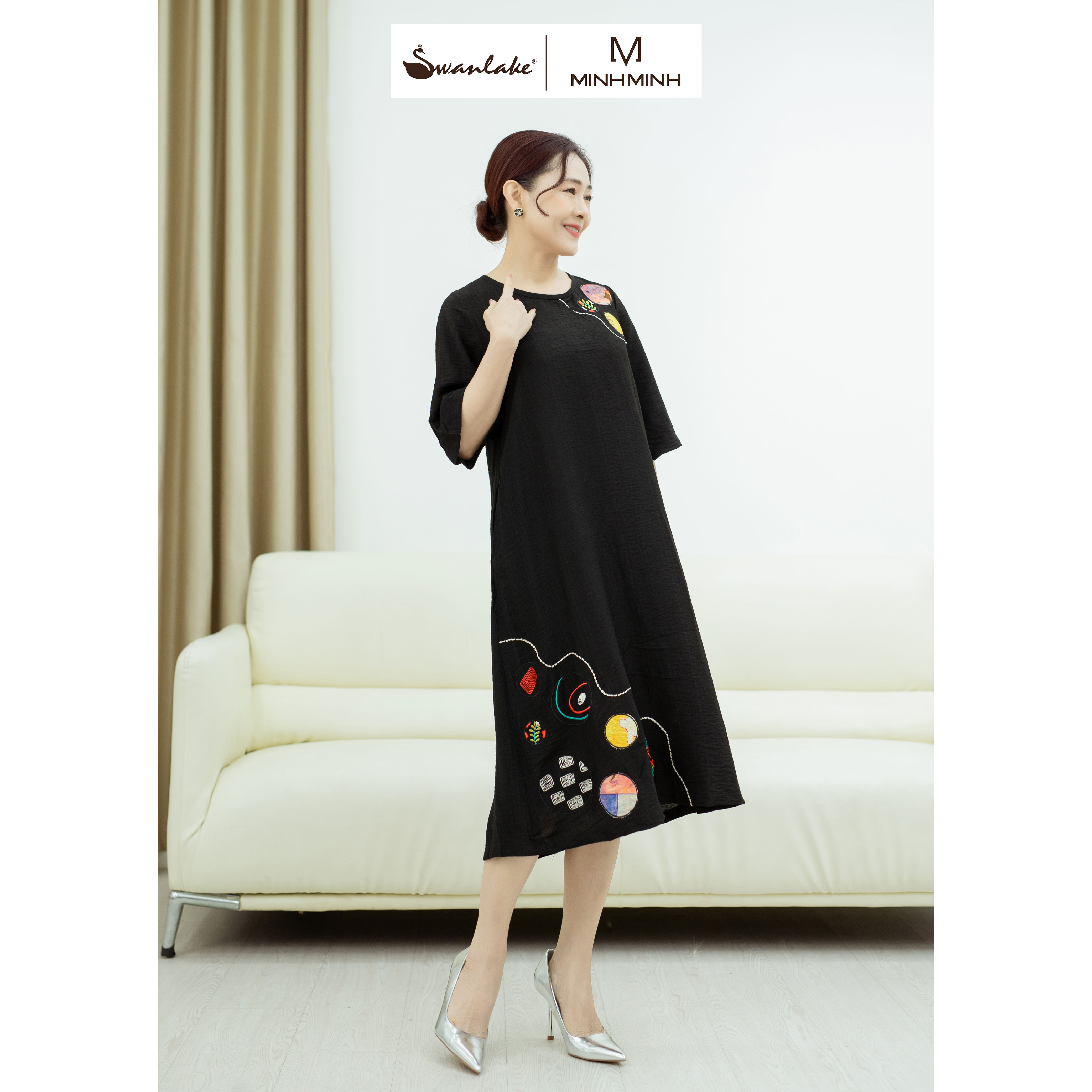 Swanlake | đầm phom a thêu đắp vải lụa hàn - d10450lw01