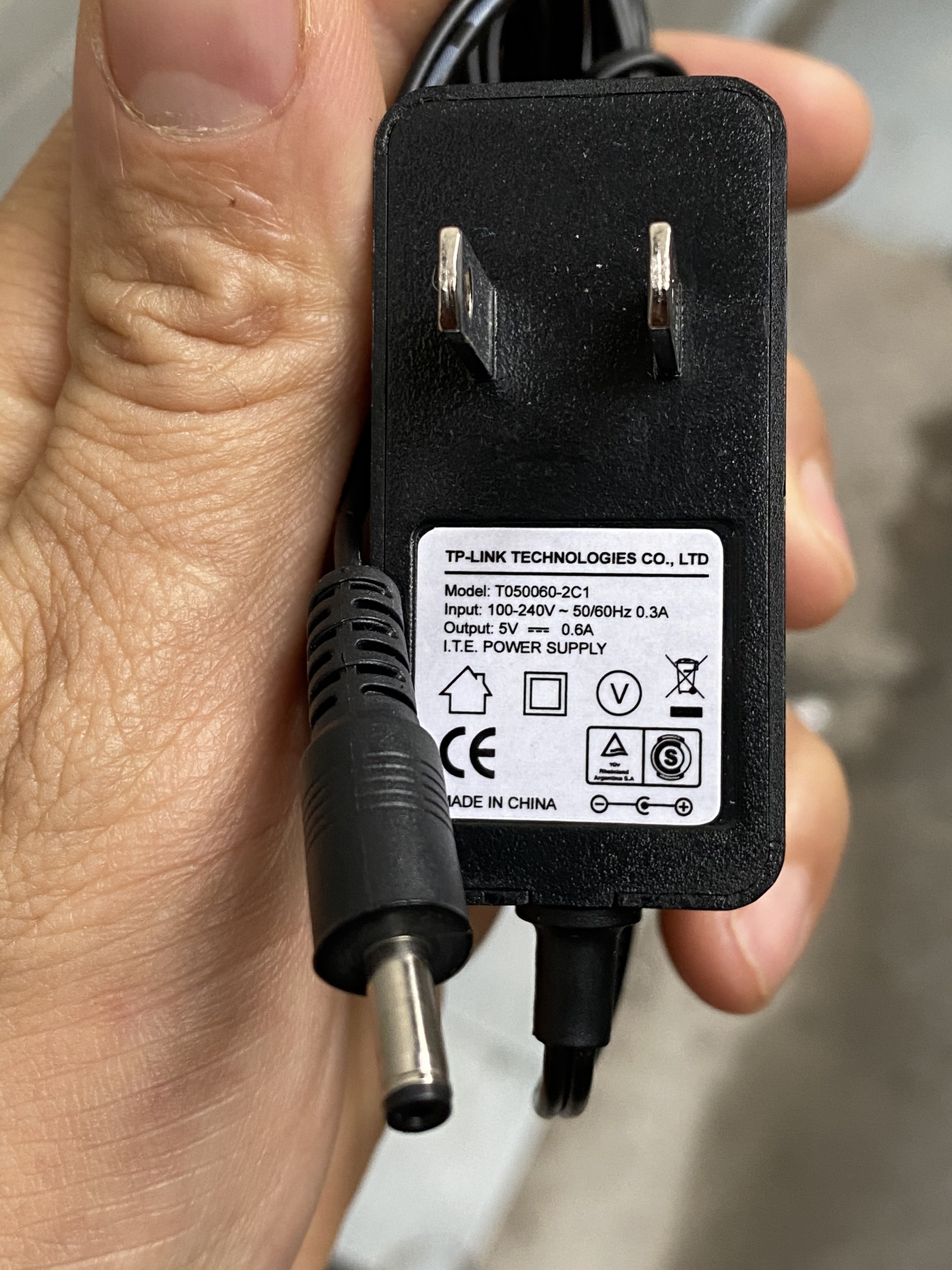 Cục sạc 5V 0.6A cho Wifi Mercusys MW305R