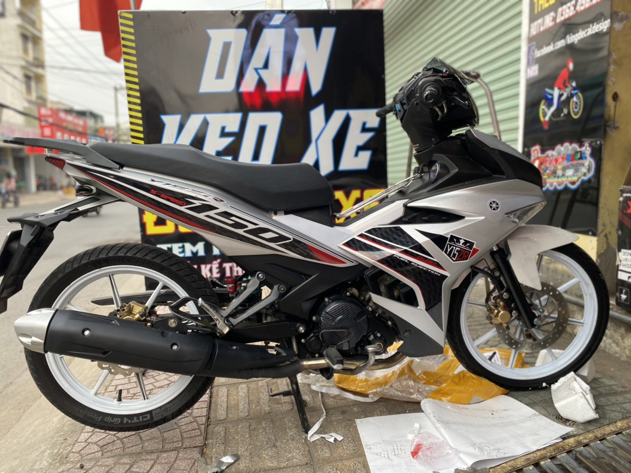 Tem rời exciter 150 mẫu y15zr màu bạc đen đỏ
