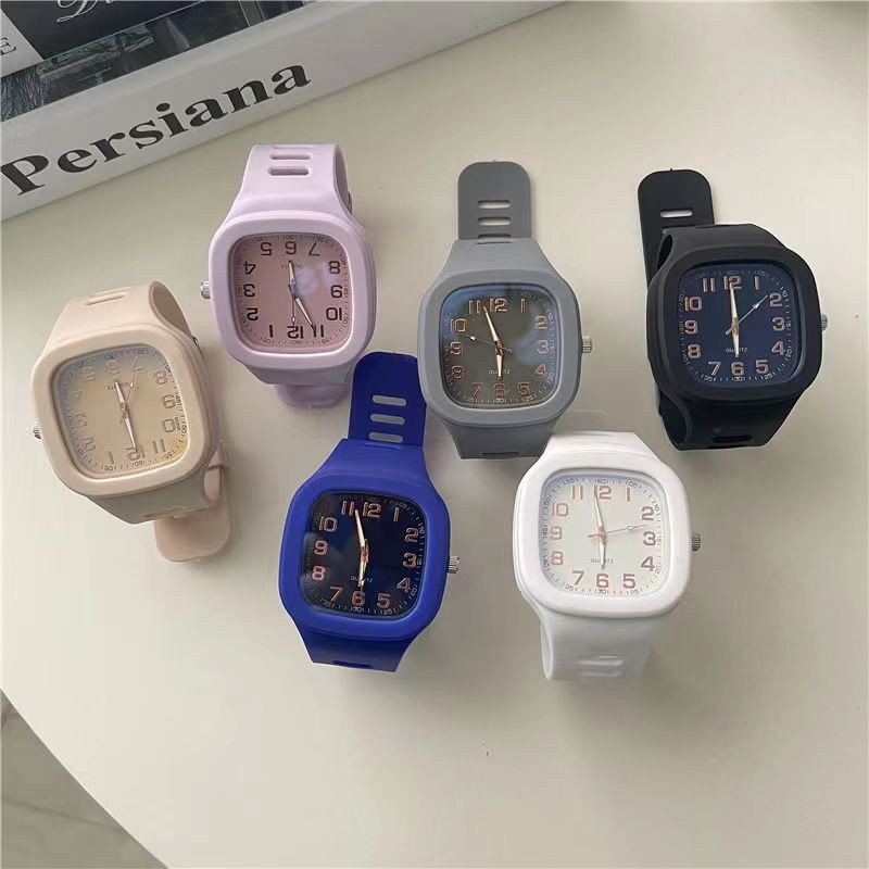 【New arrival】Trending square watch for women, featuring an Instagram ...