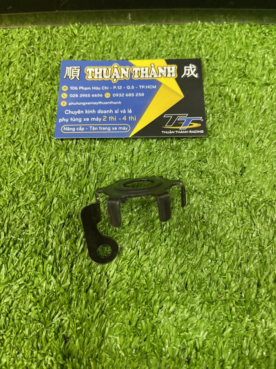 Nắp chụp bình dầu dâu Yaz - Yaz125