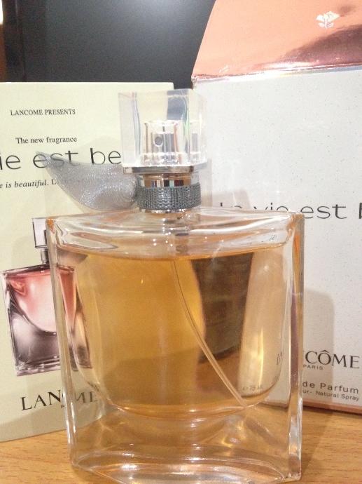 NƯỚC HOA NỮ LANCOMEEE LÁ 100ML