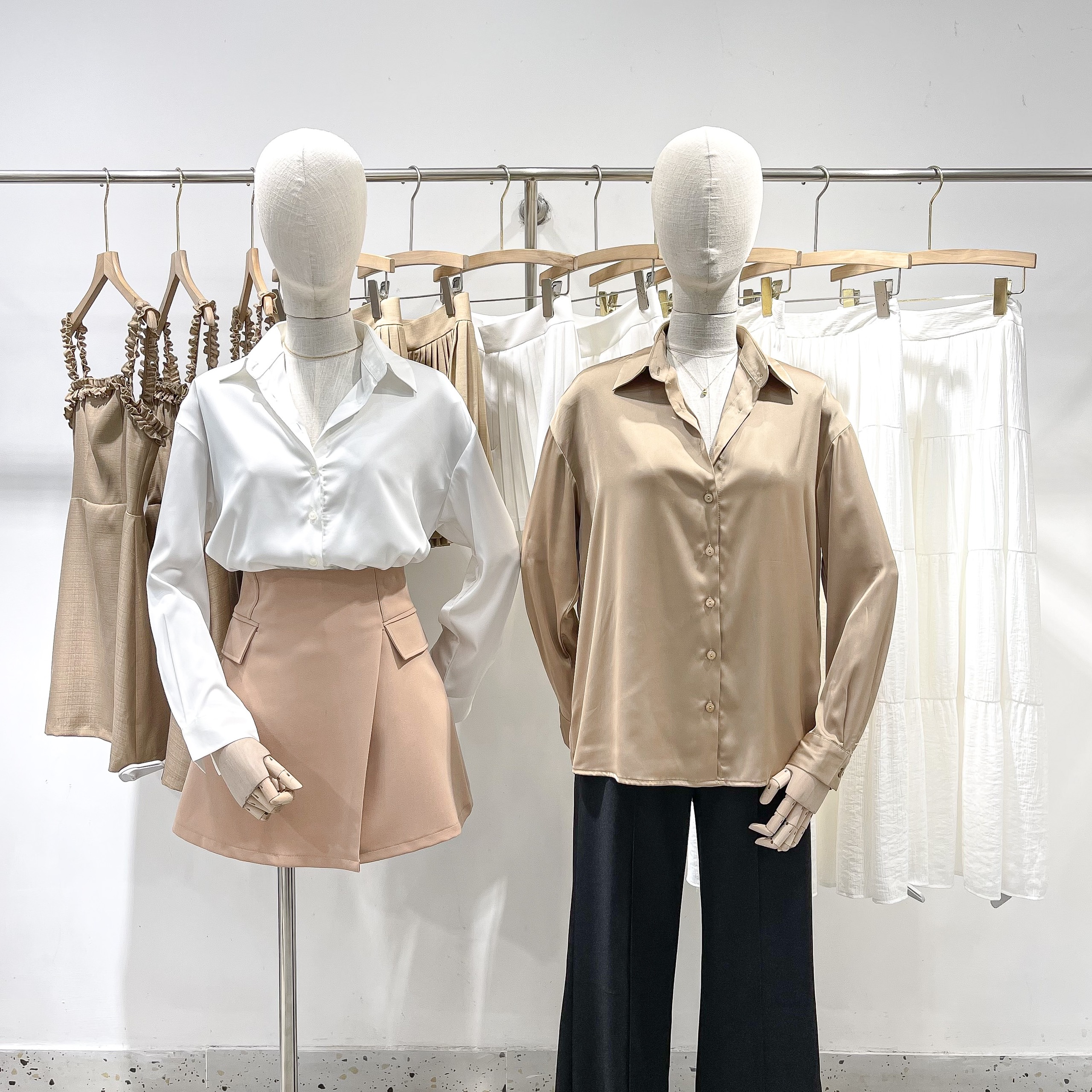 Áo sơ mi trơn vải lụa , Peace House Clothing