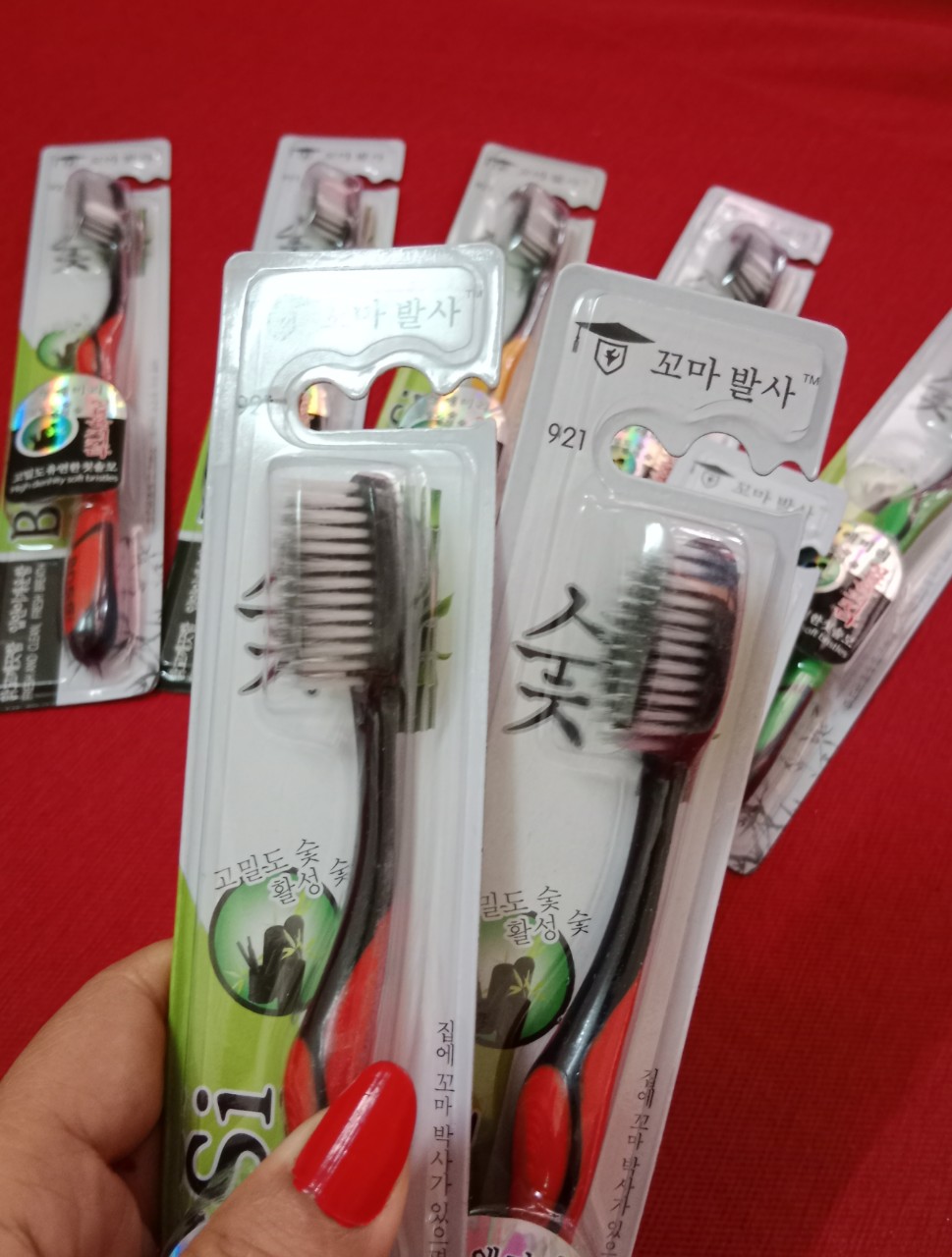 5 cây Bàn Chải Đánh Răng Hàn Quốc