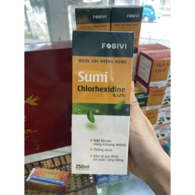 NƯỚC SÚC MIỆNG HỌNG SUMI CHLORHEXIDINE 0.12%