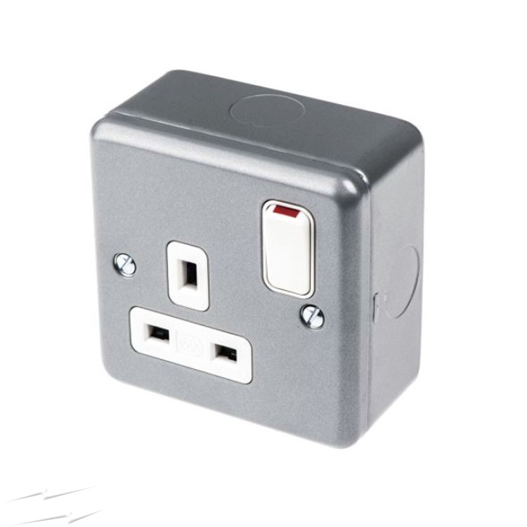 Twin Electrical Switch Socket  13amp Metal Clad Double 