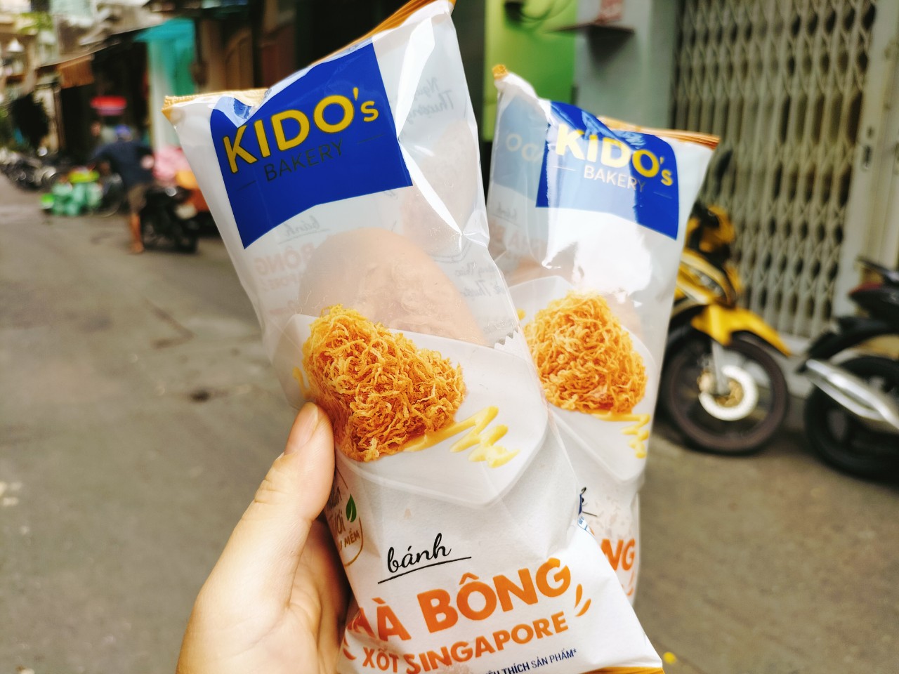 Combo 3gói bánh mì tươi chà bông xốt singapore