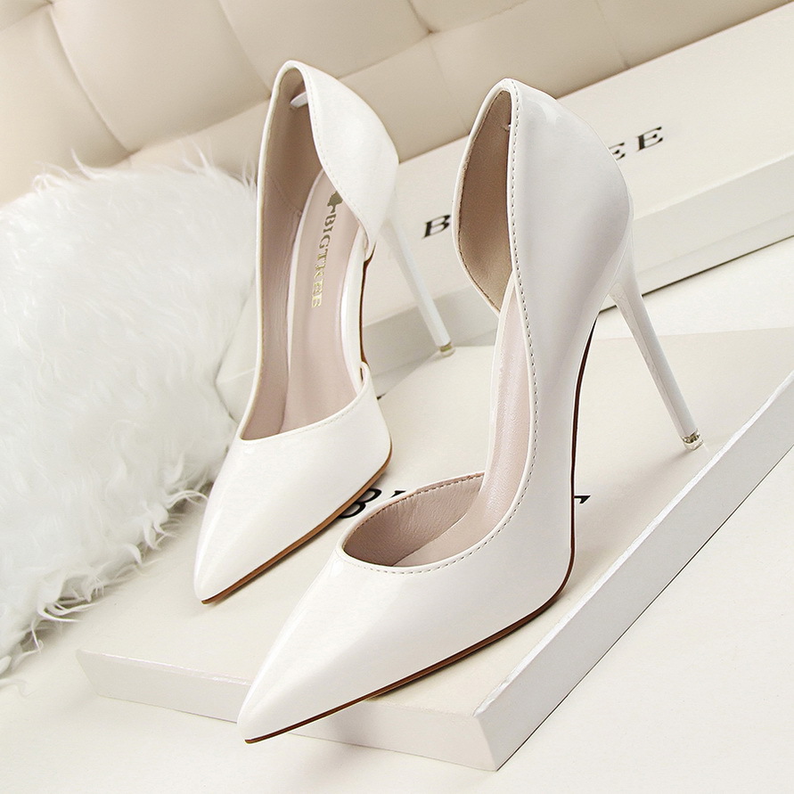Fashion Woman Pumps Thin Heels High-Heeled Shoes Pointed Toe Ladies Wedding  Shoes Closed Toe Women Shoes High Heels (White) | Lazada Singapore