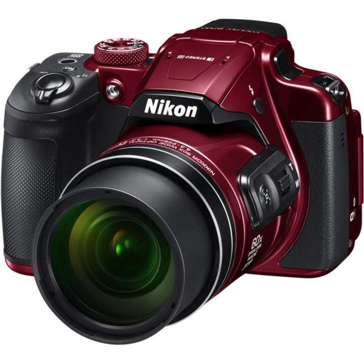 Nikon Coolpix B700