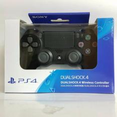 SONY Playstation 4 (PS4) DualShock 4 Wireless Controller (Black)(Black)