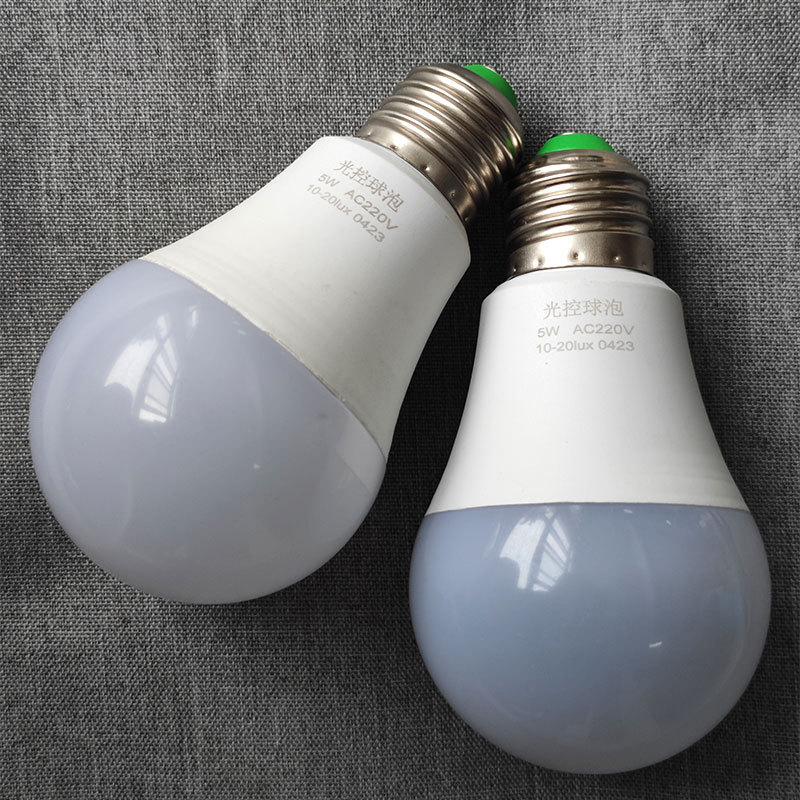 E27 bóng đèn Led 5 Wát 9 wát thông minh đèn khẩn cấp đèn tự động LED Radar cảm biến bóng đèn cảm biến cho trong nhà với ngoài trời