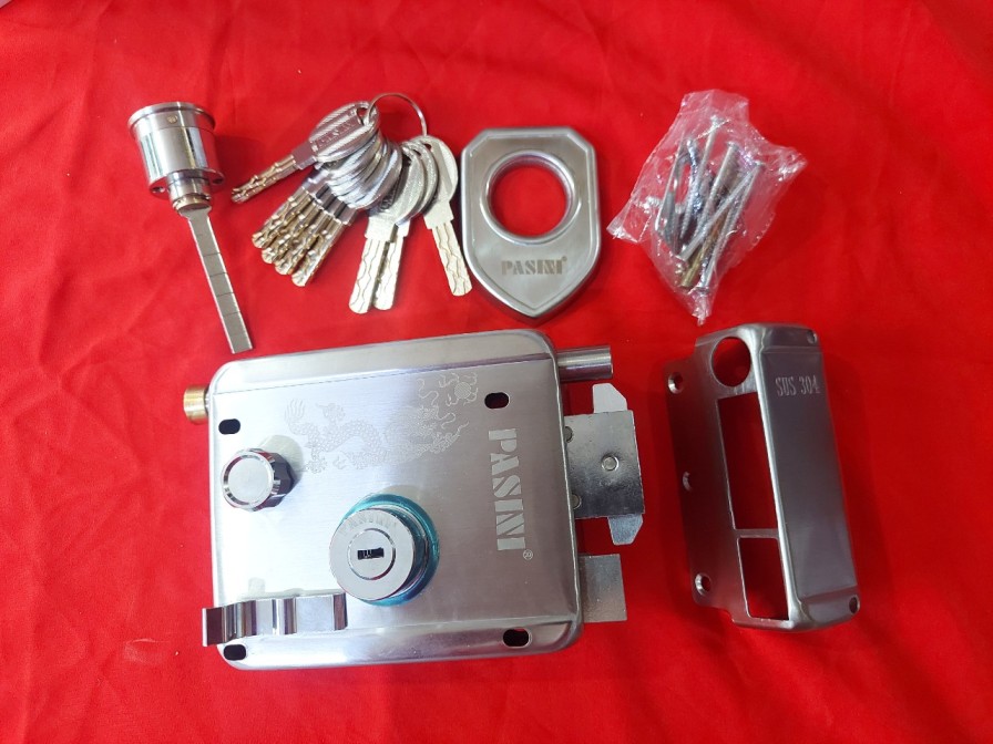 KHÓA CỬA CỔNG  LÙA 699M ( DÙNG CHO CỬA CỔNG DẠNG LÙA )
