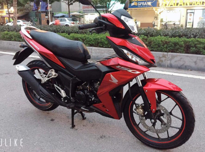 DÀN NHỰA MÀU ĐỎ XE WINNER V1 ( 7 CHI TIẾT )