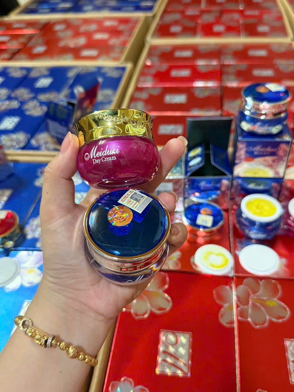 Combo 2 kem meiduzi nhật ngày + đêm 2 tem ( tem mới BCA )