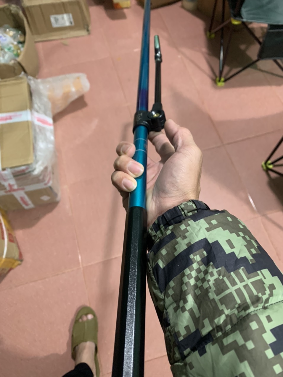 Chống cần carbon tad dai từ 2m1 2m4