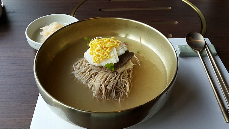 Mì Lạnh Chung Soo Mul Naengmyeon 720g