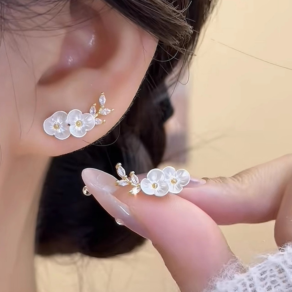 Elegant%20Delicate%20White%20Flower%20Pearl%20Earrings%20for%20Women%20Girl%20Trendy%20Accessories%20Jewelry%20Gifts%20for%20gf%20-%20Image%209