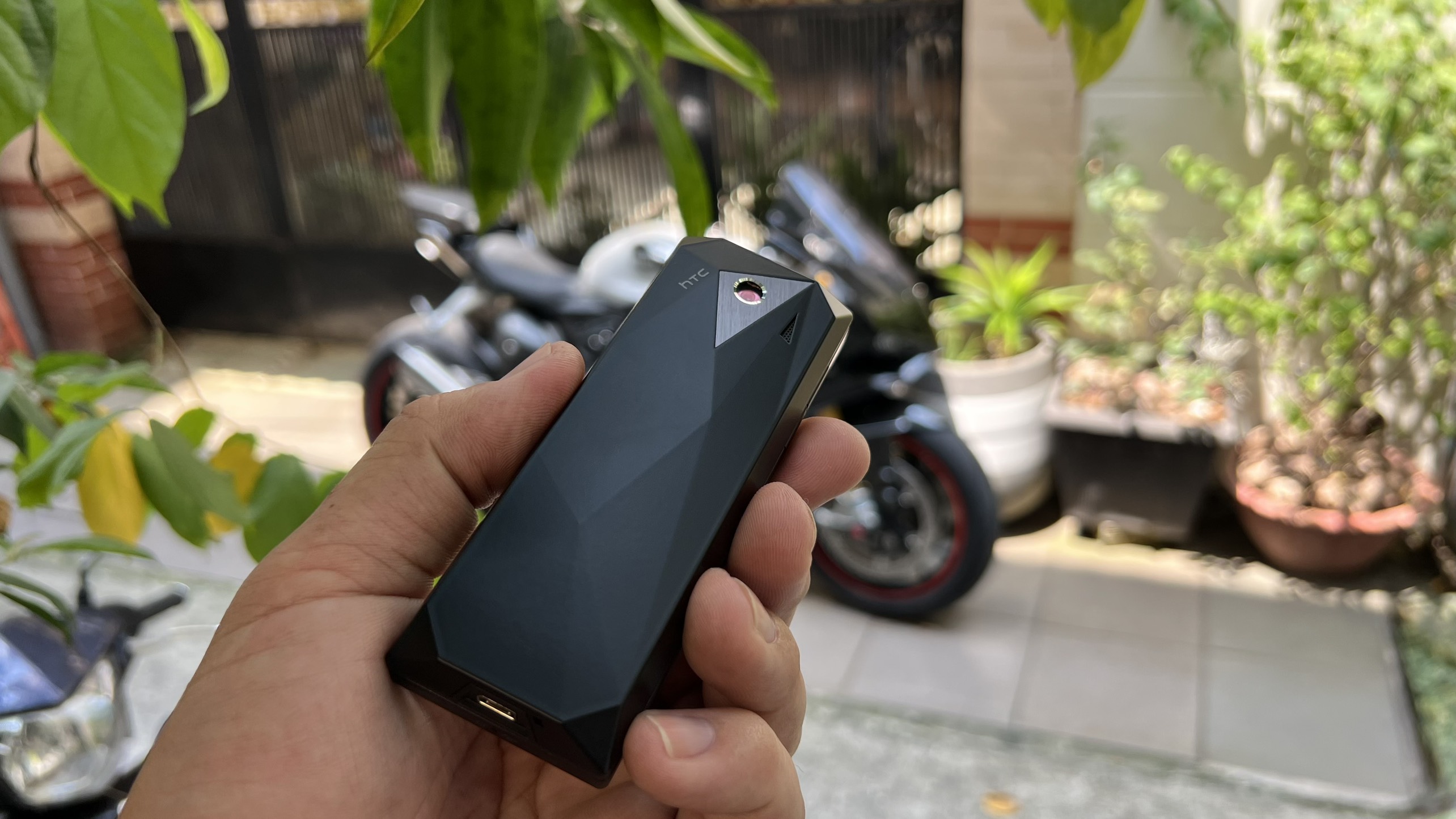 LK Điện thoại HTC Diamond S22HT chính hãng fullbox