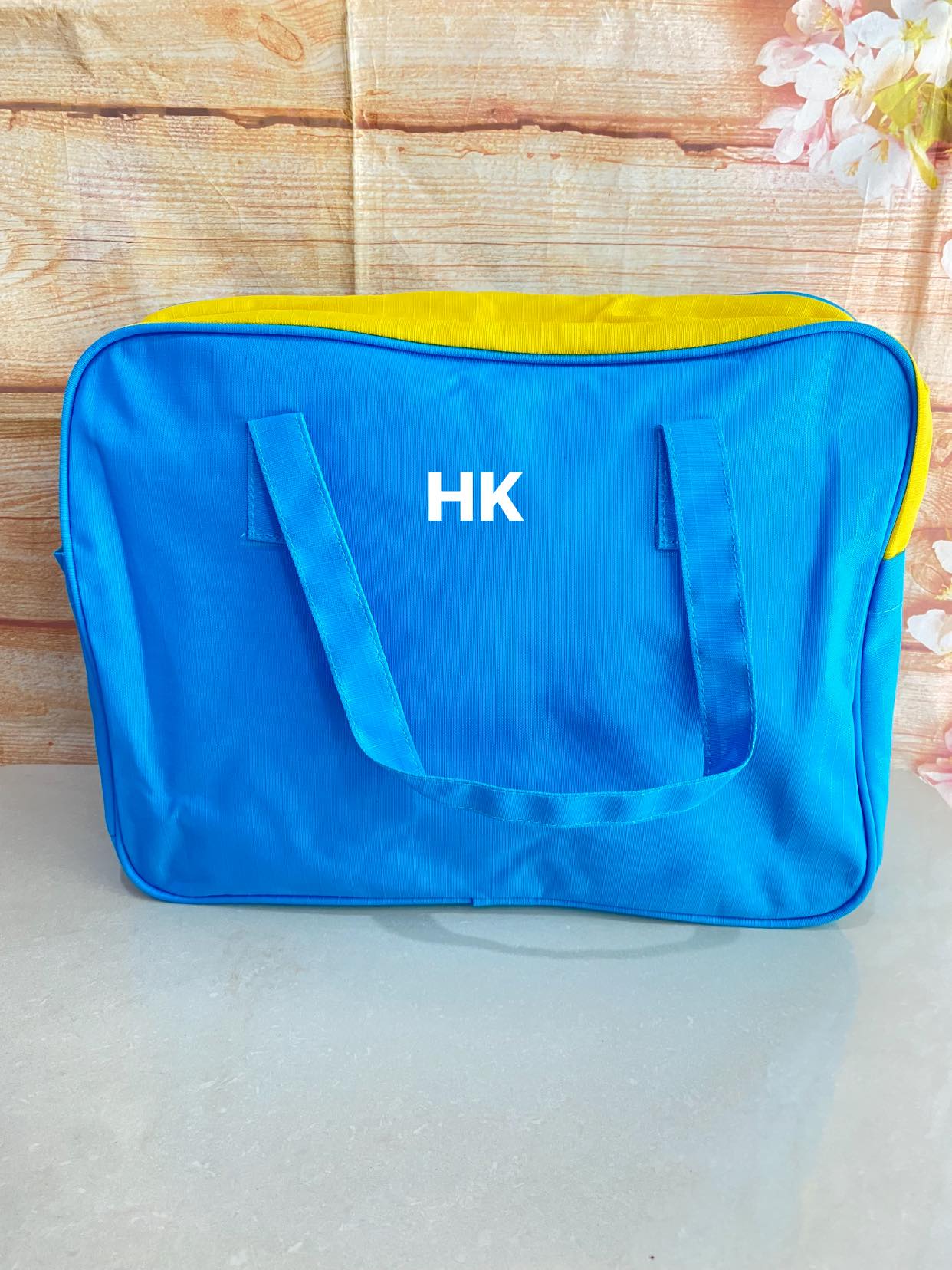 Túi bỉm sữa mẹ và bé hkm Pamper