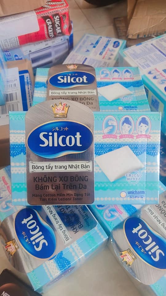 2 gói Bông trang điểm Silcot hộp 82 miếng
