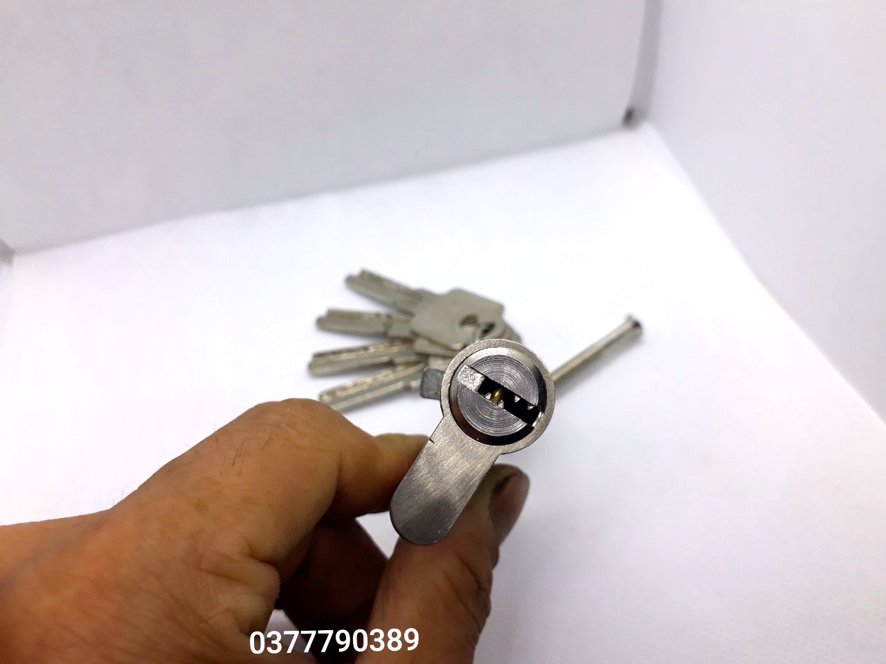ruột khóa tay gạt 7cm