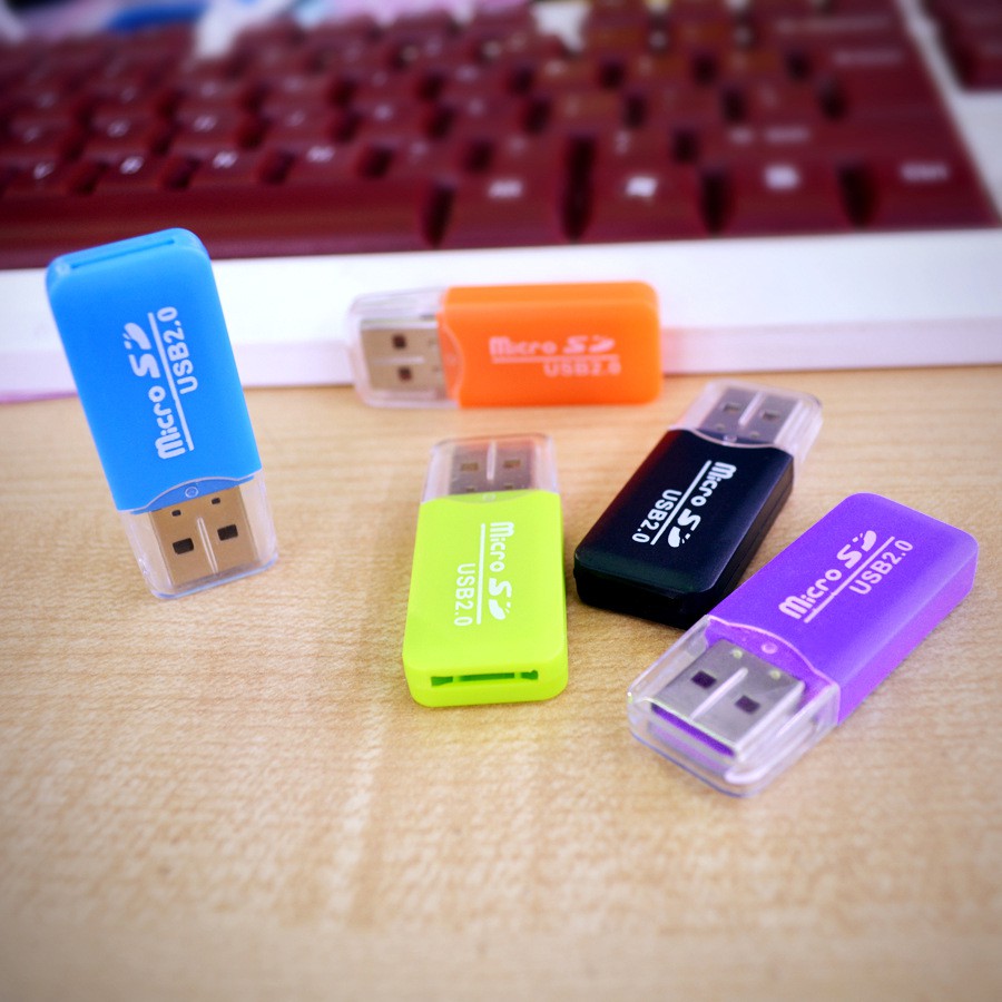 USB đầu đọc thẻ nhớ micro SD - màu ngẫu nhiên