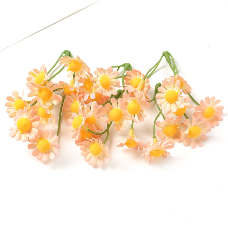 1Pcs Simulation of Small Daisy Bundles Hair Accessories Home Decoration Straw Hat Clothing Decoration Handmade Wreath Material