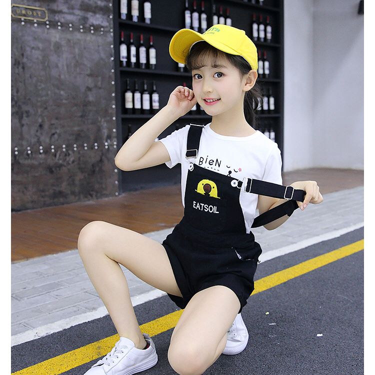 SÉT YẾM BÉ GÁI MÙA HÈ