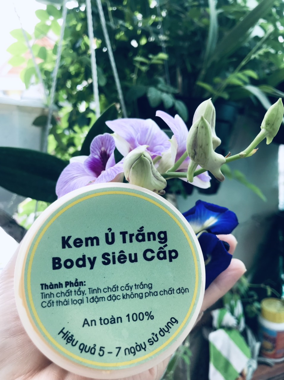 KEM Ủ TRẮNG _ DƯỠNG TRẮNG DA BODY SIÊU CẤP