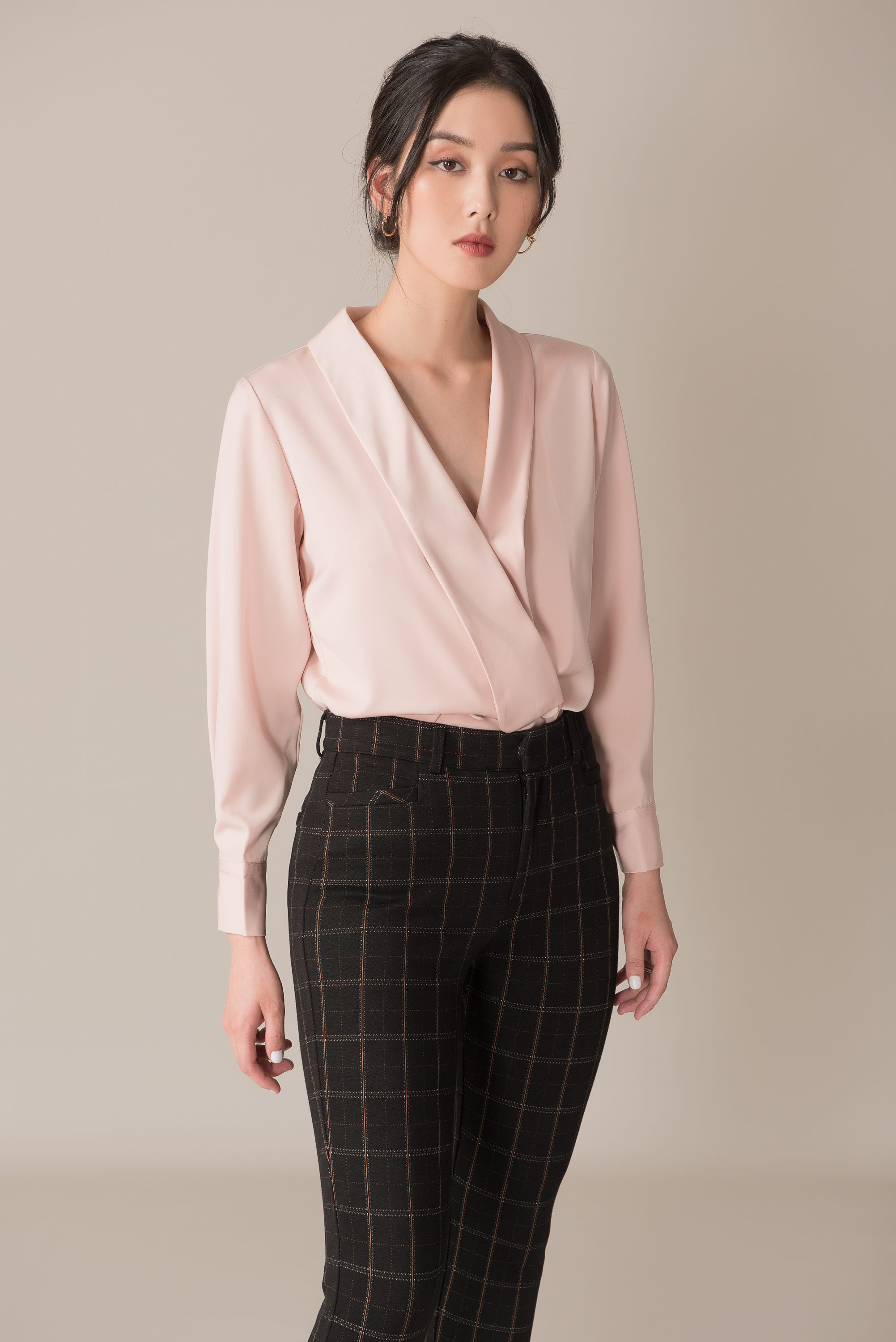 Áo cổ V nữ kiểu 2NDDATE TOP019PP