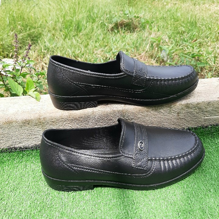 GIÀY NHỰA NAM ĐI MƯA LIỀN ĐẾ ÊM CHÂN SIZE 40-44