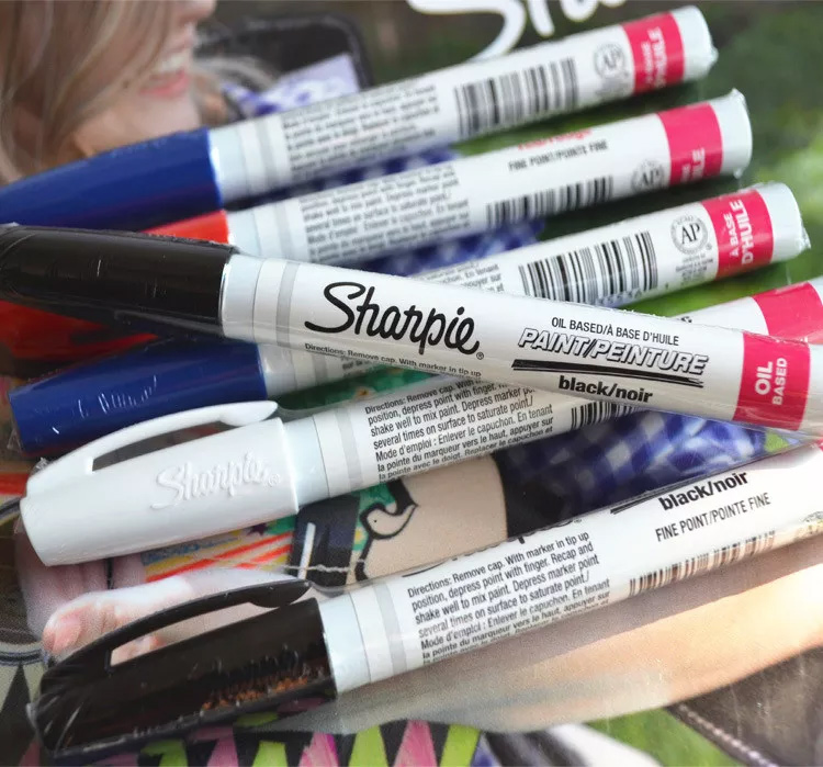 Sharpie Oil Based Paint Marker on Tire, Dress up your tires using Sharpie  Oil Based Paint Markers! Lazada:  Shopee:   By Sharpie Philippines