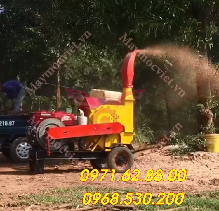 Máy băm cành giá rẻ có bánh xe di chuyển động cơ D33