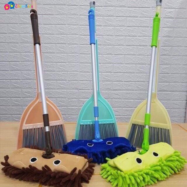 Bộ chổi hót và cây lau nhà cho bé