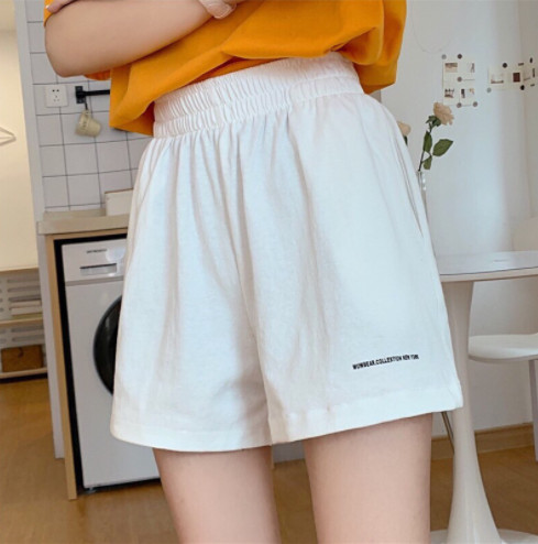 Quần đùi chữ ngang TT12