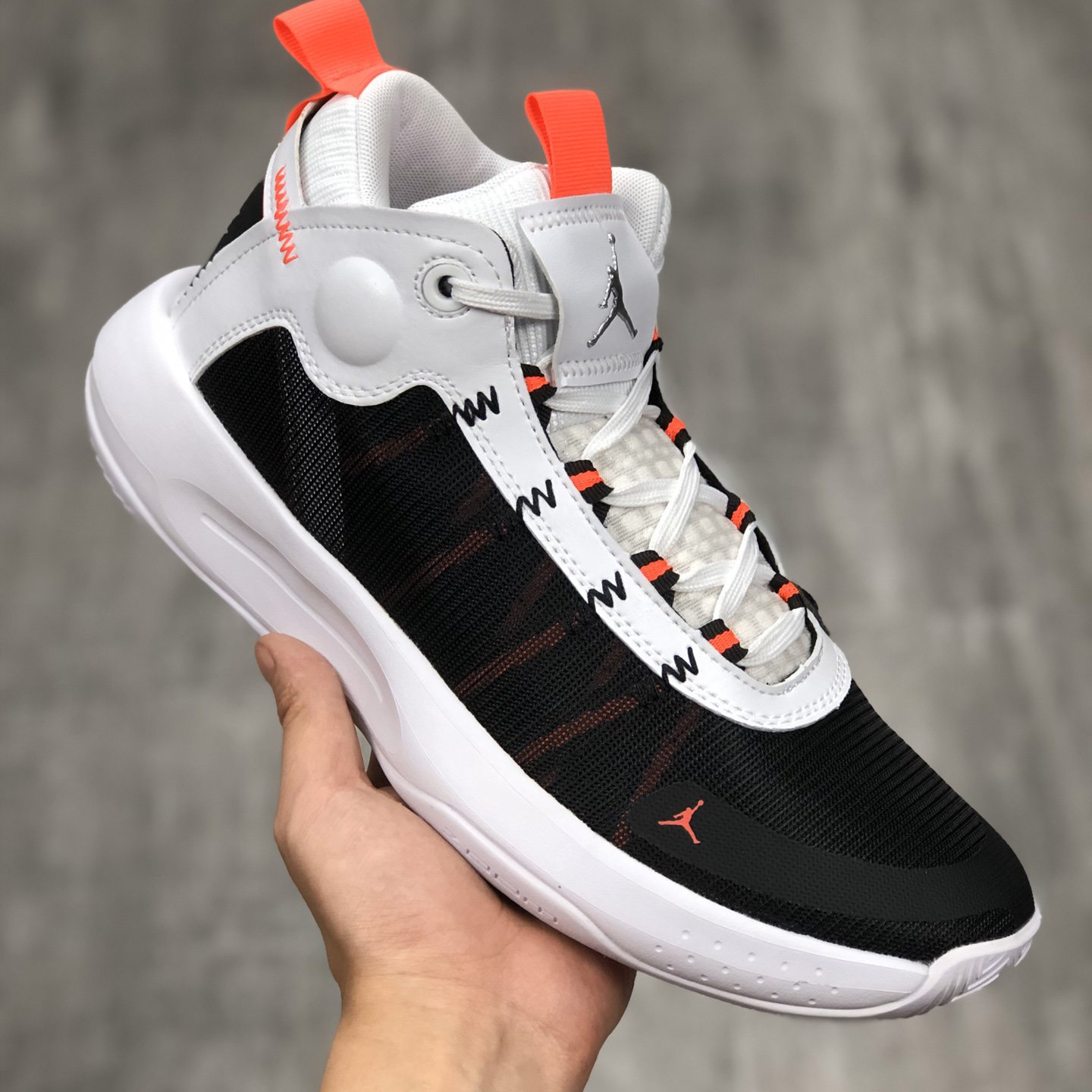 jumpman running shoes