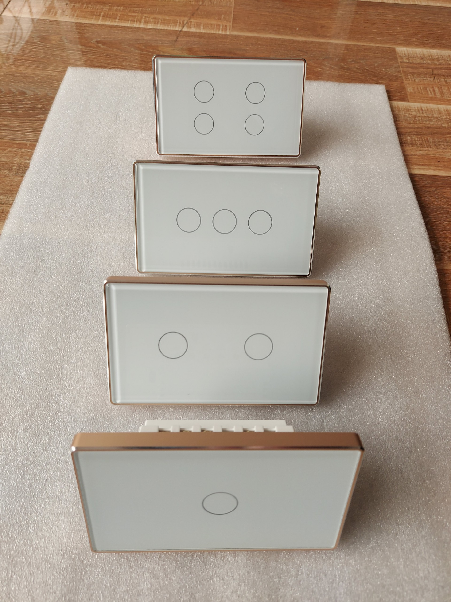 CÔNG TẮC THÔNG MINH TUYA ZIGBEE VIỀN NHÔM
