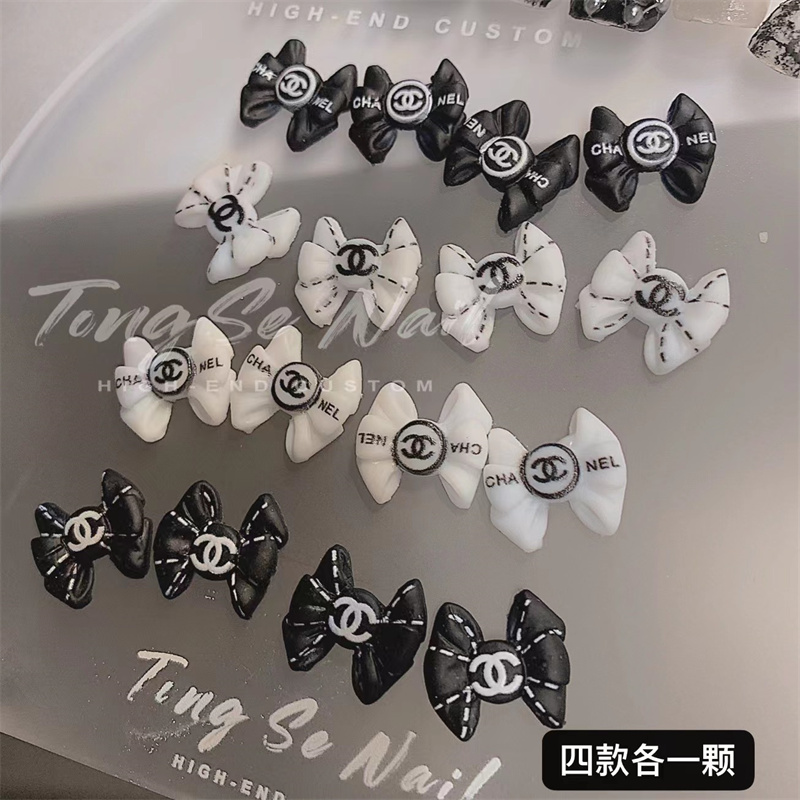 Charm Nơ Thương Hiệu Chanel Trắng Đen Đính Móng NZ19