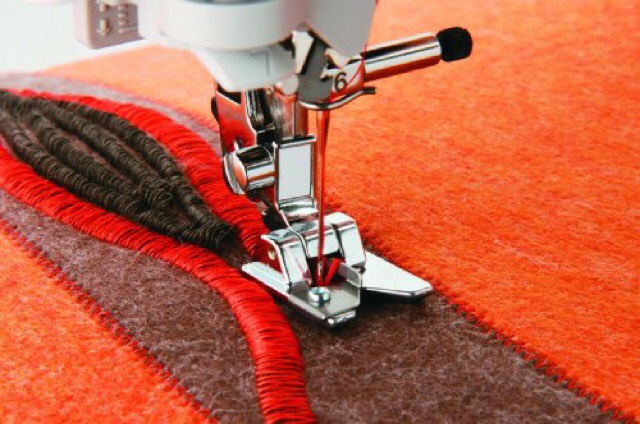 Chân vịt thêu nổi máy may gia đình