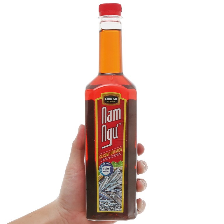 Nước mắm cá cơm Nam Ngư 12 độ đạm chai 750ml