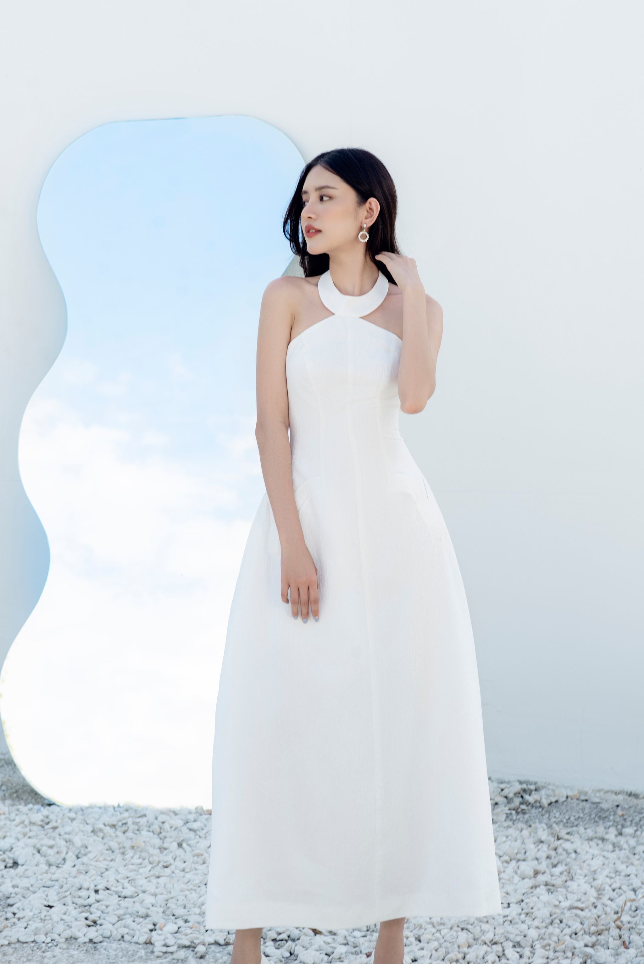 LARMES - Uri Halter Neck Dress