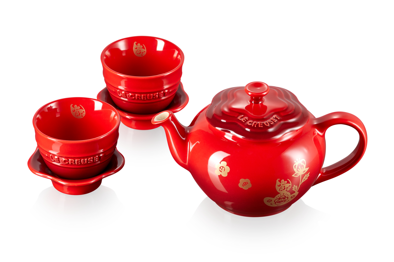 le creuset teapot cerise