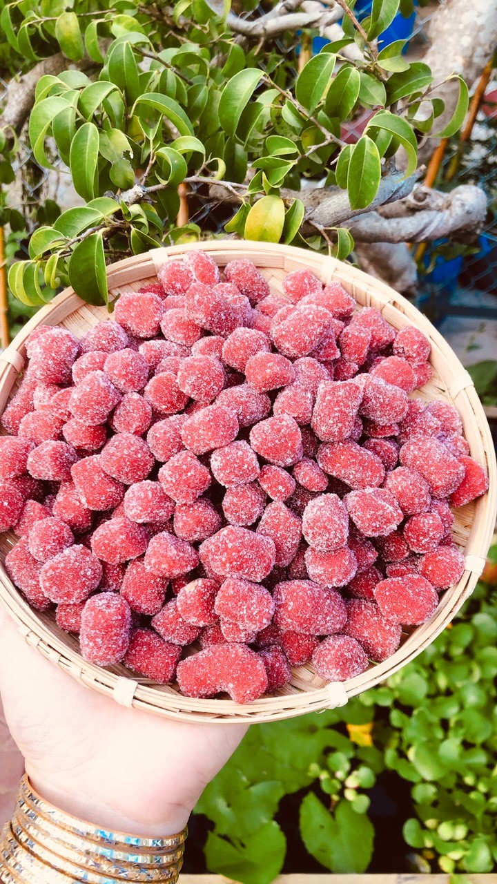 500G  KẸO DÂU TÂY
