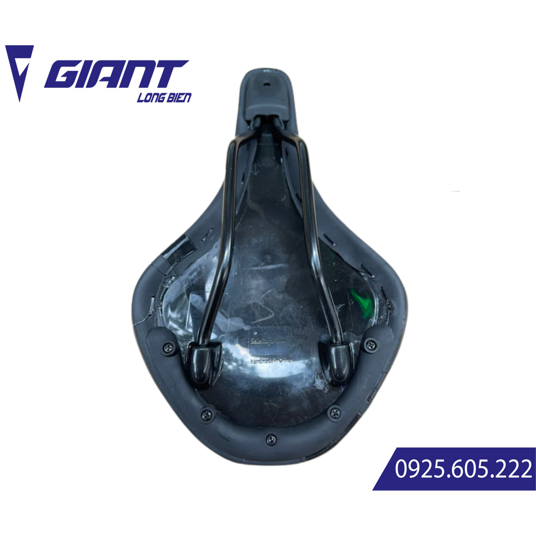 YÊN XE ĐẠP GIANT XTC 800