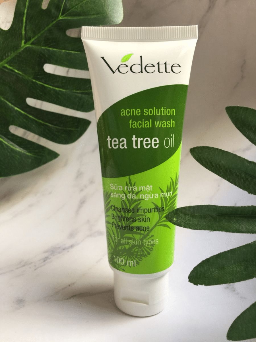 Sữa rửa mặt tràm trà Vedette Tea Tree Oil – sáng da 100ml